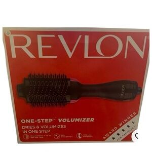 Revlon One Step Volumizer Dries Volumizes In One Step Straightner Detangler
